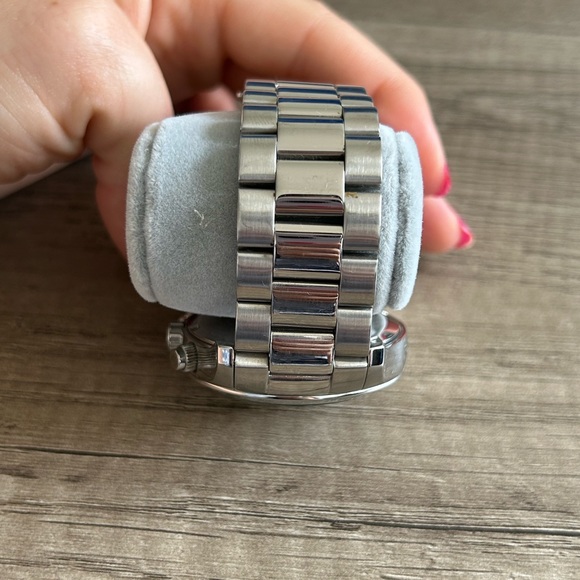 Stainless Steel Men’s Michael Kors Watch - Picture 4 of 5